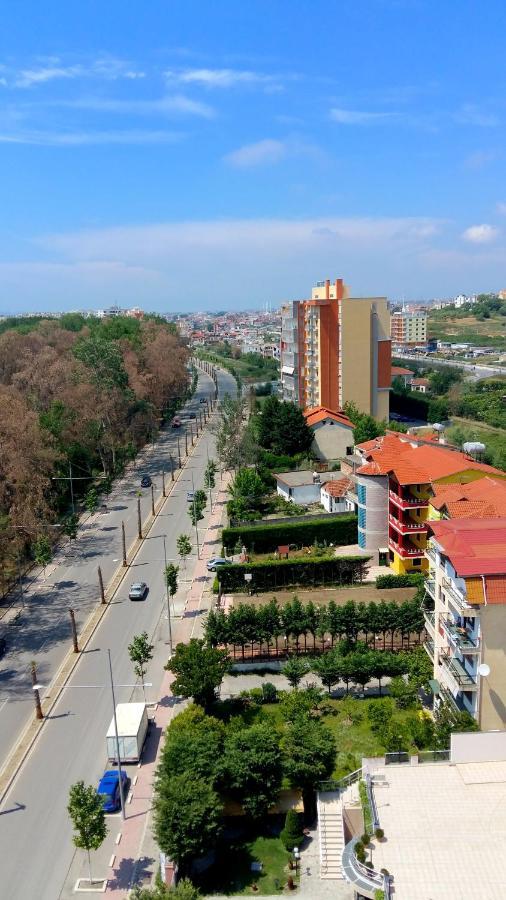 Yellow Building Durres Bagian luar foto